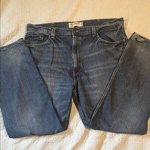 Levi’s relaxed fit Blue Jeans
